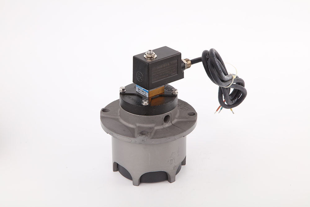 Keuntungan saka katup Solenoid Piston