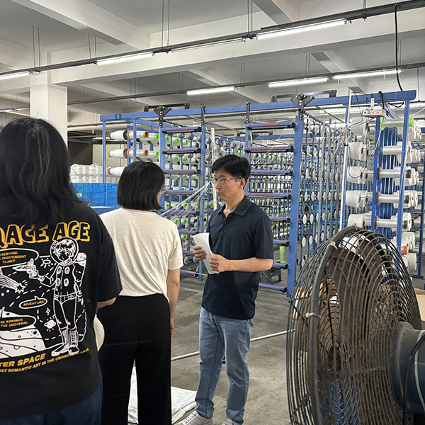 Kain Filter Khusus Selaras kanggo Pelanggan Korea Ngunjungi Tanduran Kain Filter Khusus Selaras kanggo Pelanggan Korea Ngunjungi Tanduran