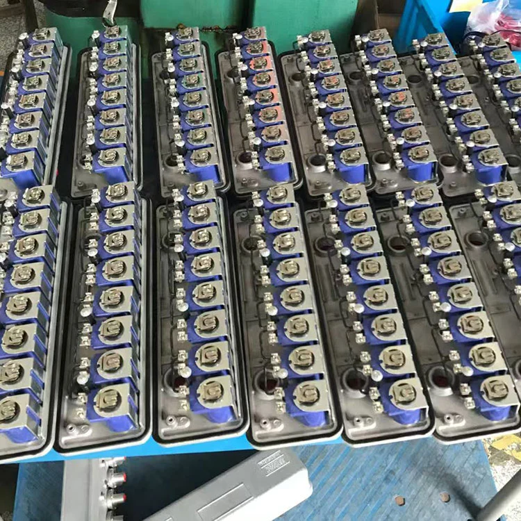 Kothak katup rca3-8v8000